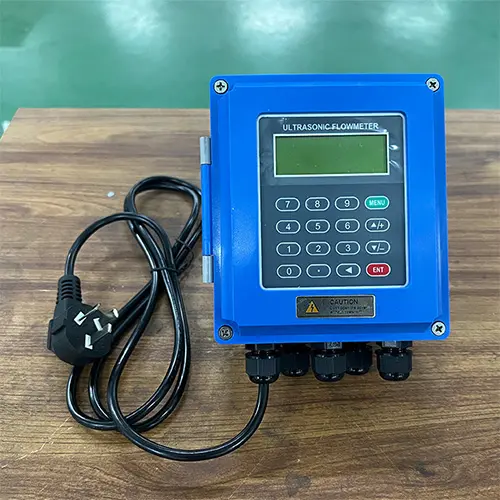 Clamp-on Ultrasonic Water Flow meter